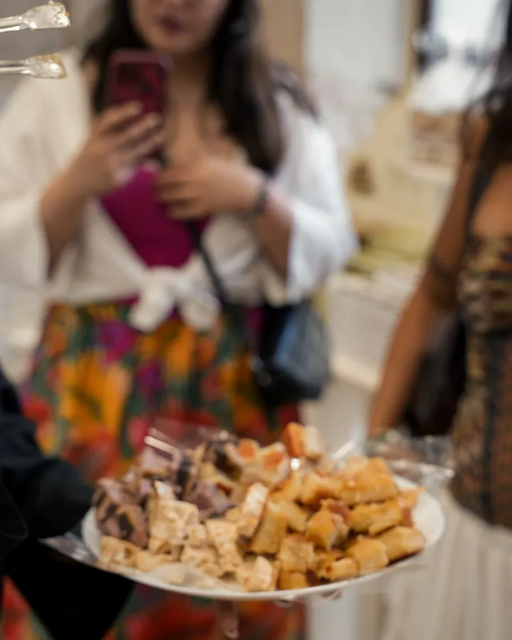 Turrón tasting, guests looking on